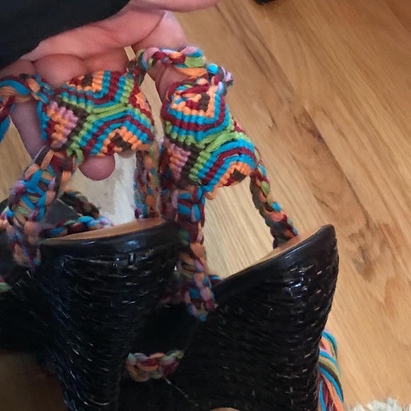 ❤️ Gorgeous Braided Leg Tie Platform Sandals - never worn - Picture 9 of 9